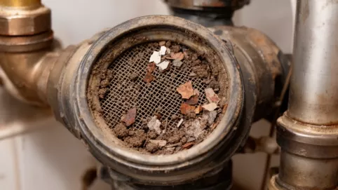 Zapchany filtr pompy co objawy